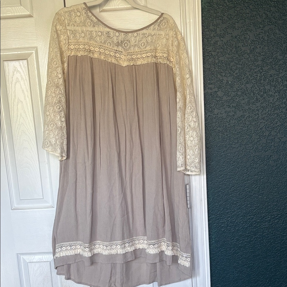 Umgee Beige Lace Long Sleeve Dress